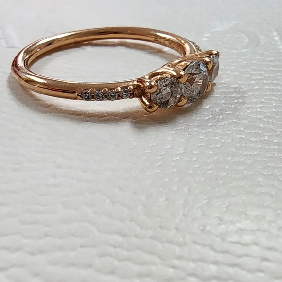 Pandora Clear Three-Stone Ring - Picture 7 of 7